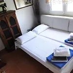 εva's House