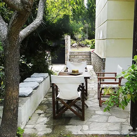 Nyaraló εva's House